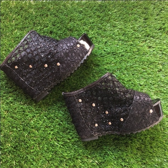 Jeffrey Campbell Style Health Goth Black Sheer Platform Slip-On Wedges 9/39 - Picture 1 of 7